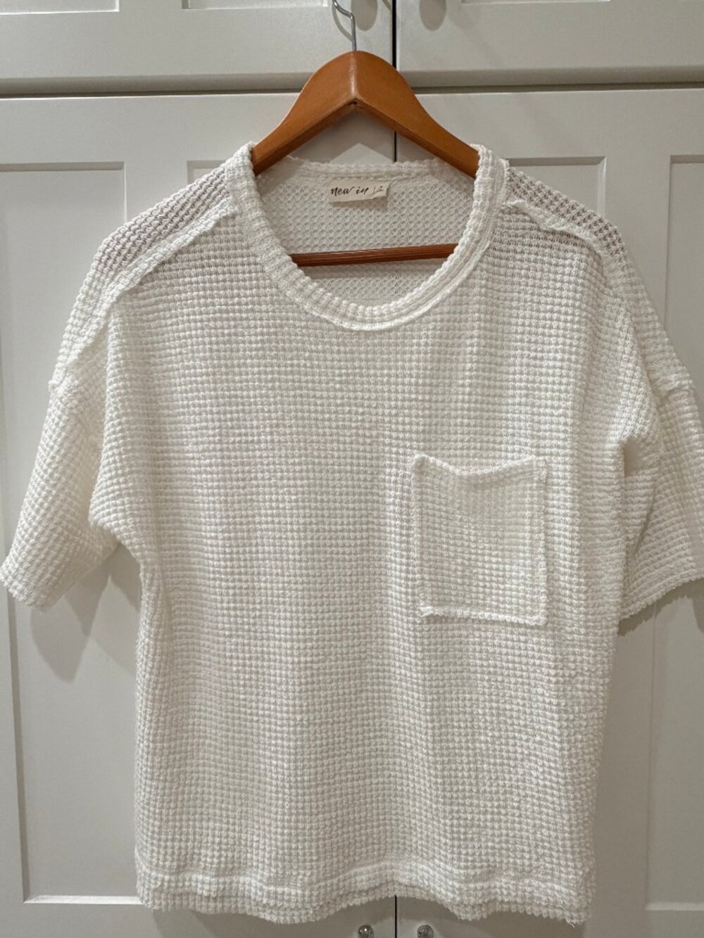 White Waffle Knit Short Sleeve Top Pocket Relaxed Fit Size S - Picture 1 of 4